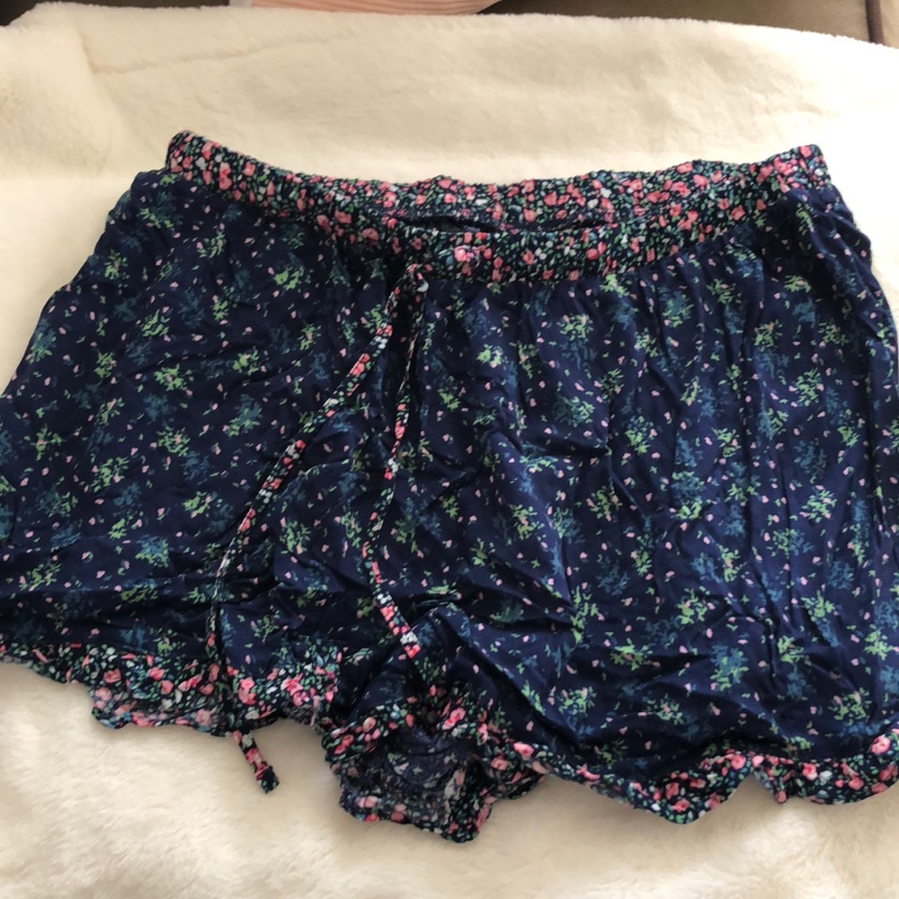 Cotton floral print shorts with tie